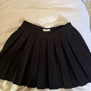 Meshki Black Mini Pleated Skirt